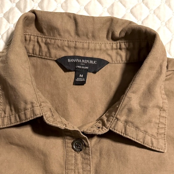 Banana Republic Safari Style Shirt - Picture 3 of 9